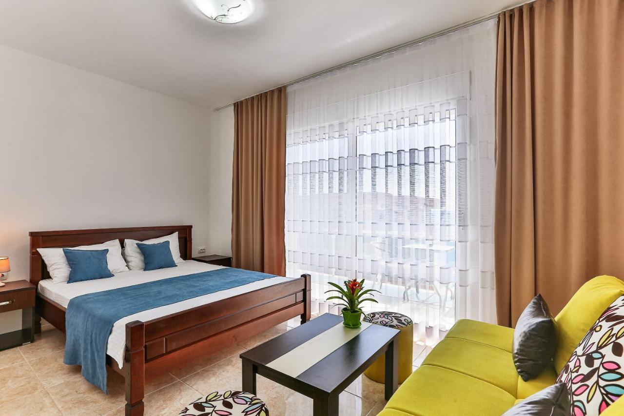 Buskovic Appartement Dobra Voda Buitenkant foto