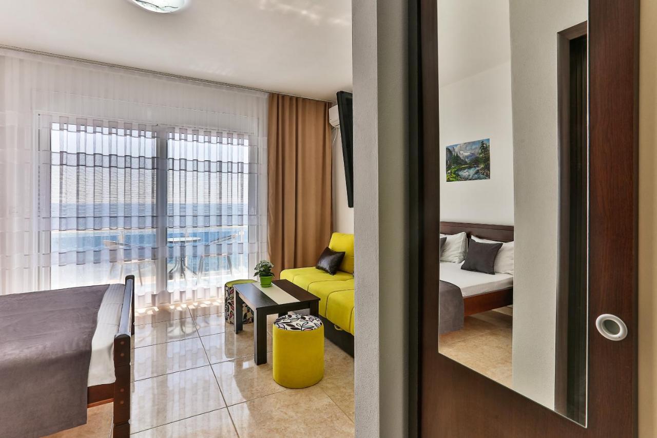 Buskovic Appartement Dobra Voda Buitenkant foto