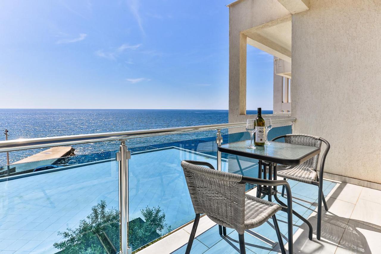 Buskovic Appartement Dobra Voda Buitenkant foto