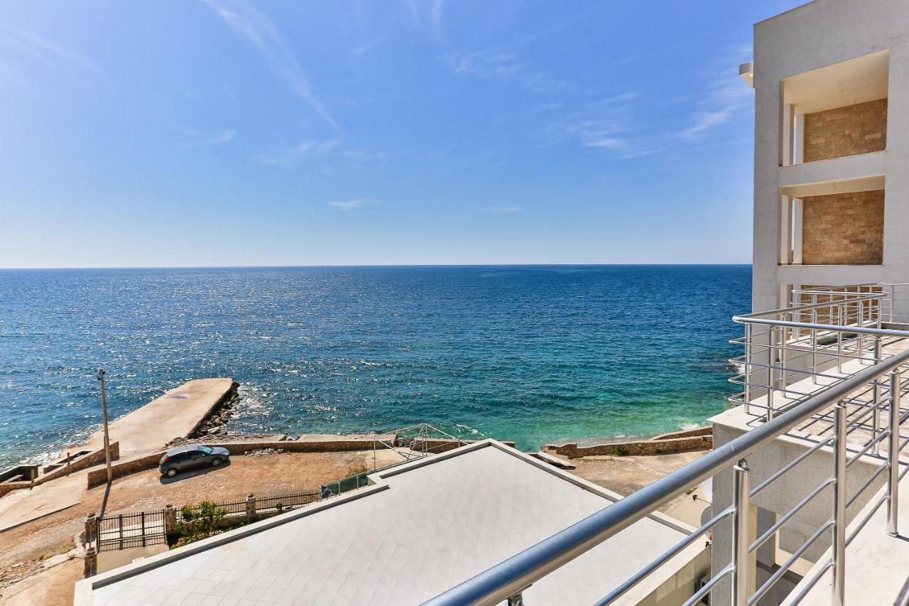 Buskovic Appartement Dobra Voda Buitenkant foto