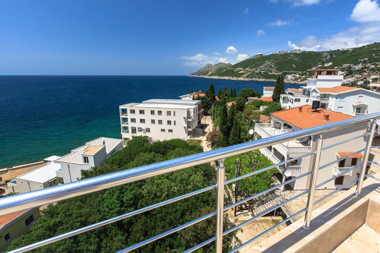 Buskovic Appartement Dobra Voda Buitenkant foto